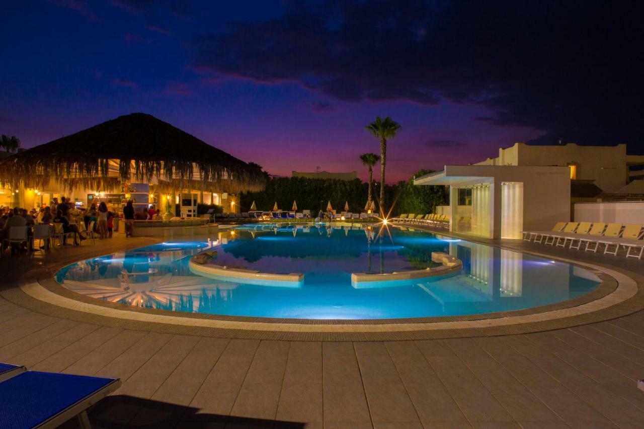 Borgo Rio Favara Hotel Club Ispica Exterior photo